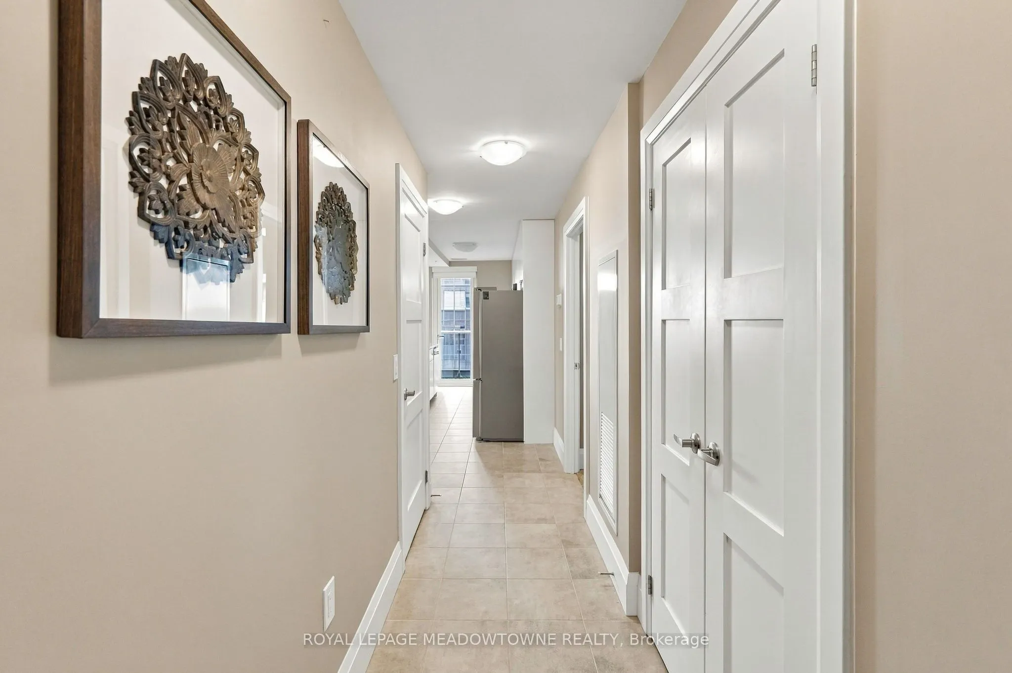73 Arthur Street S #802