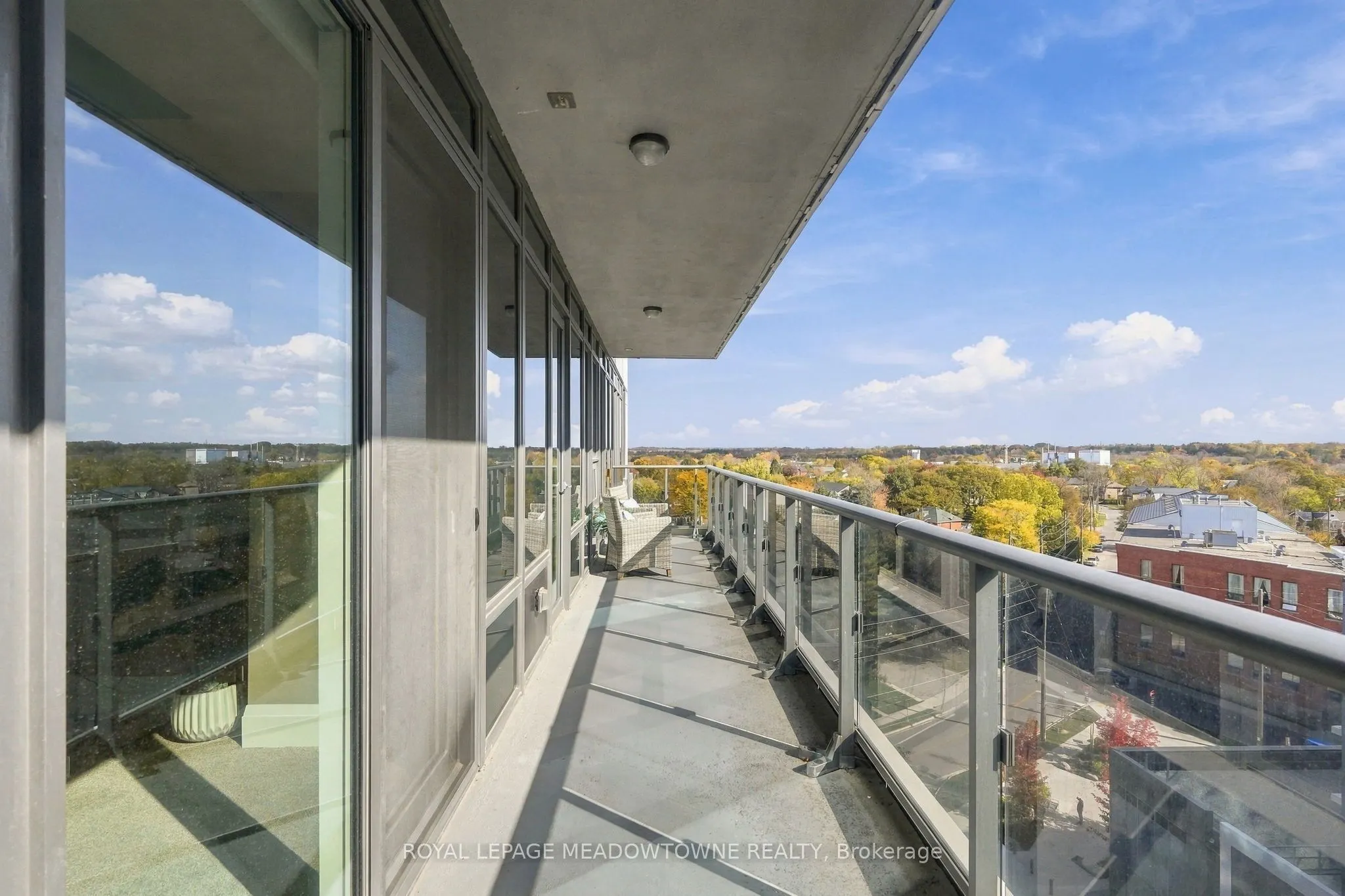 73 Arthur Street S #802