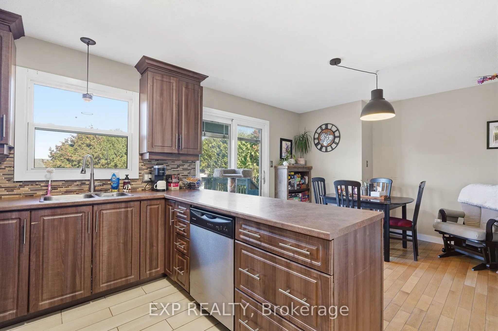 369 Dalrymple Drive