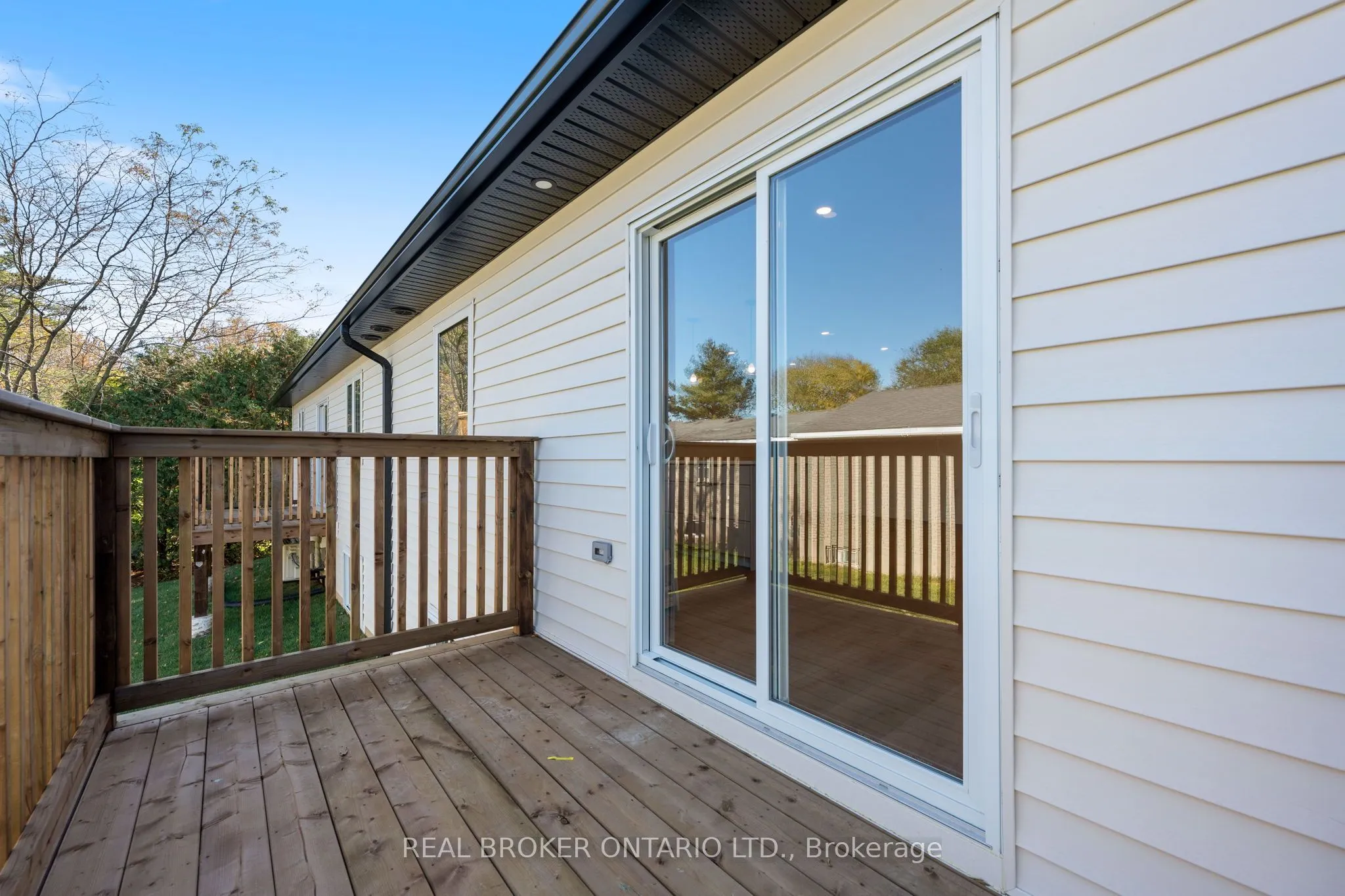 155 DAVIS Street #2