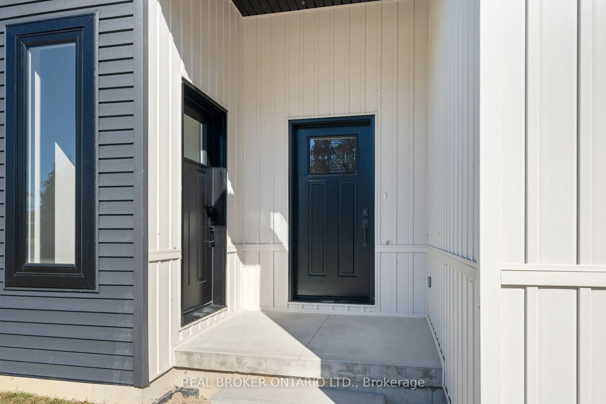 153 DAVIS Street #3