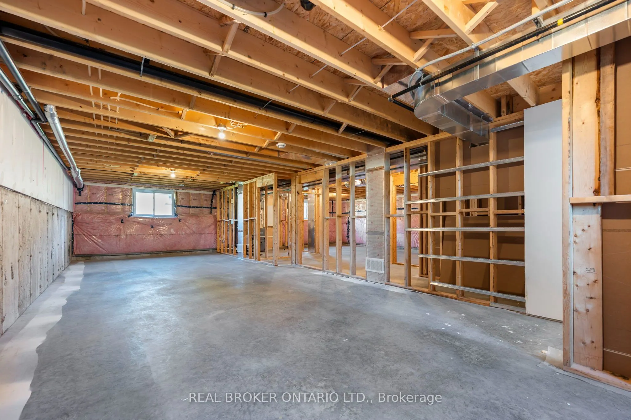151 DAVIS Street #4