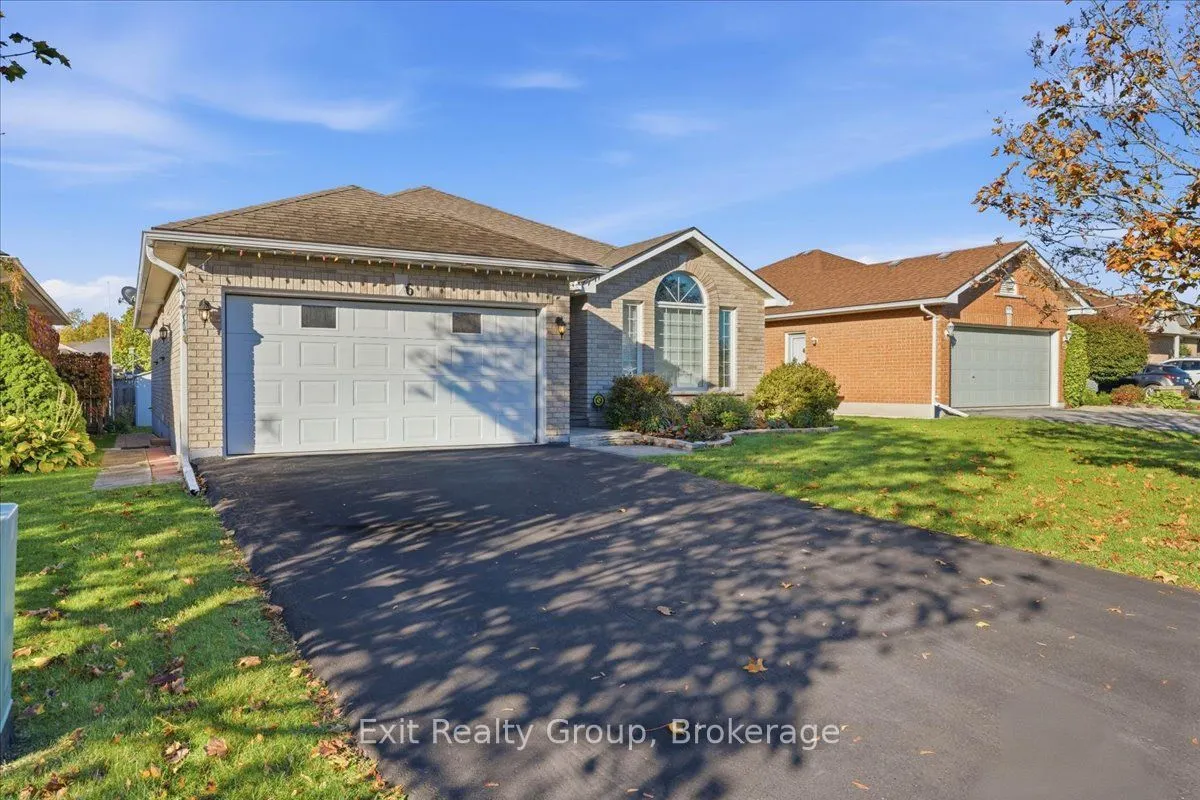 6 Hemlock Crescent