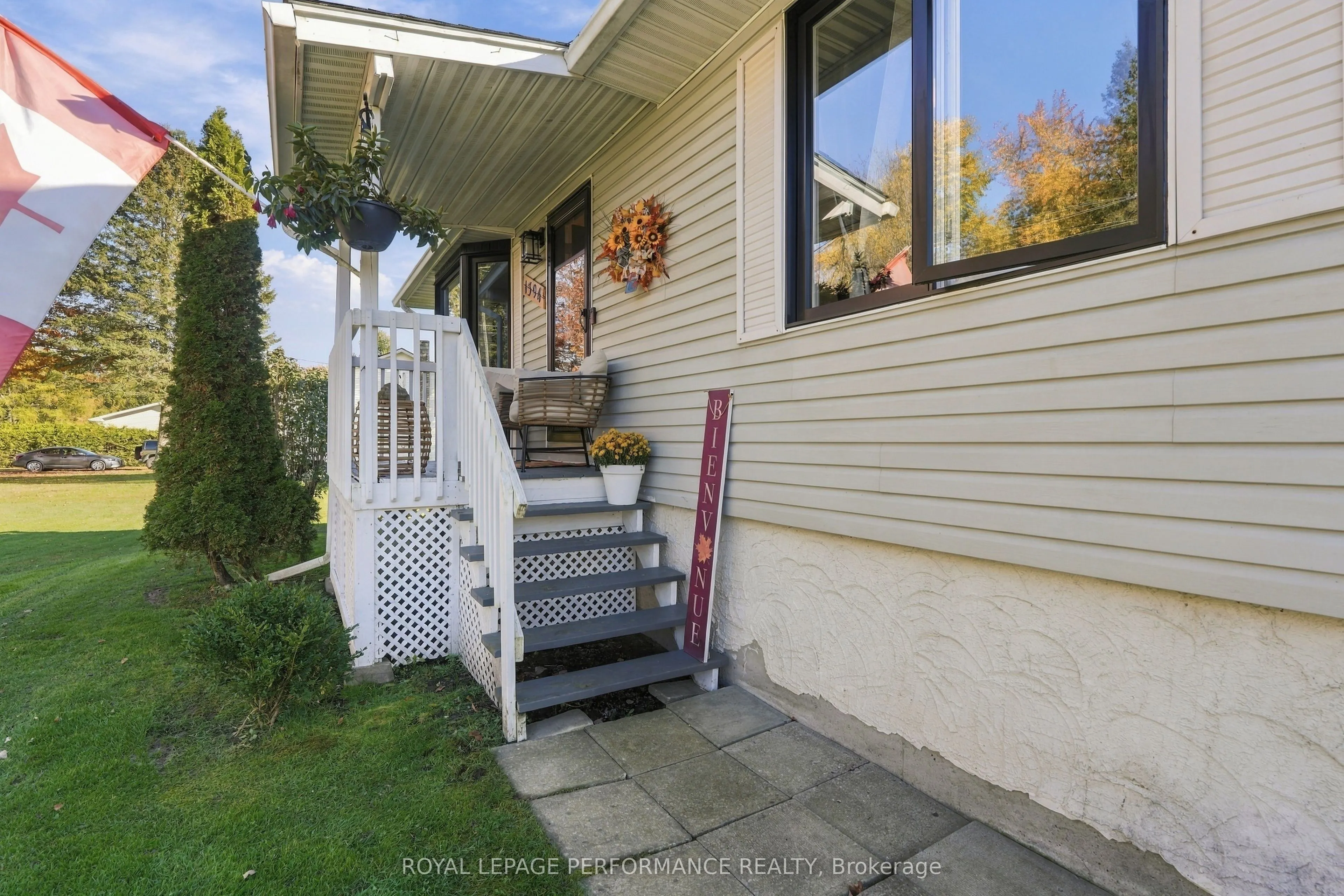 1394 Sandy Hill Road