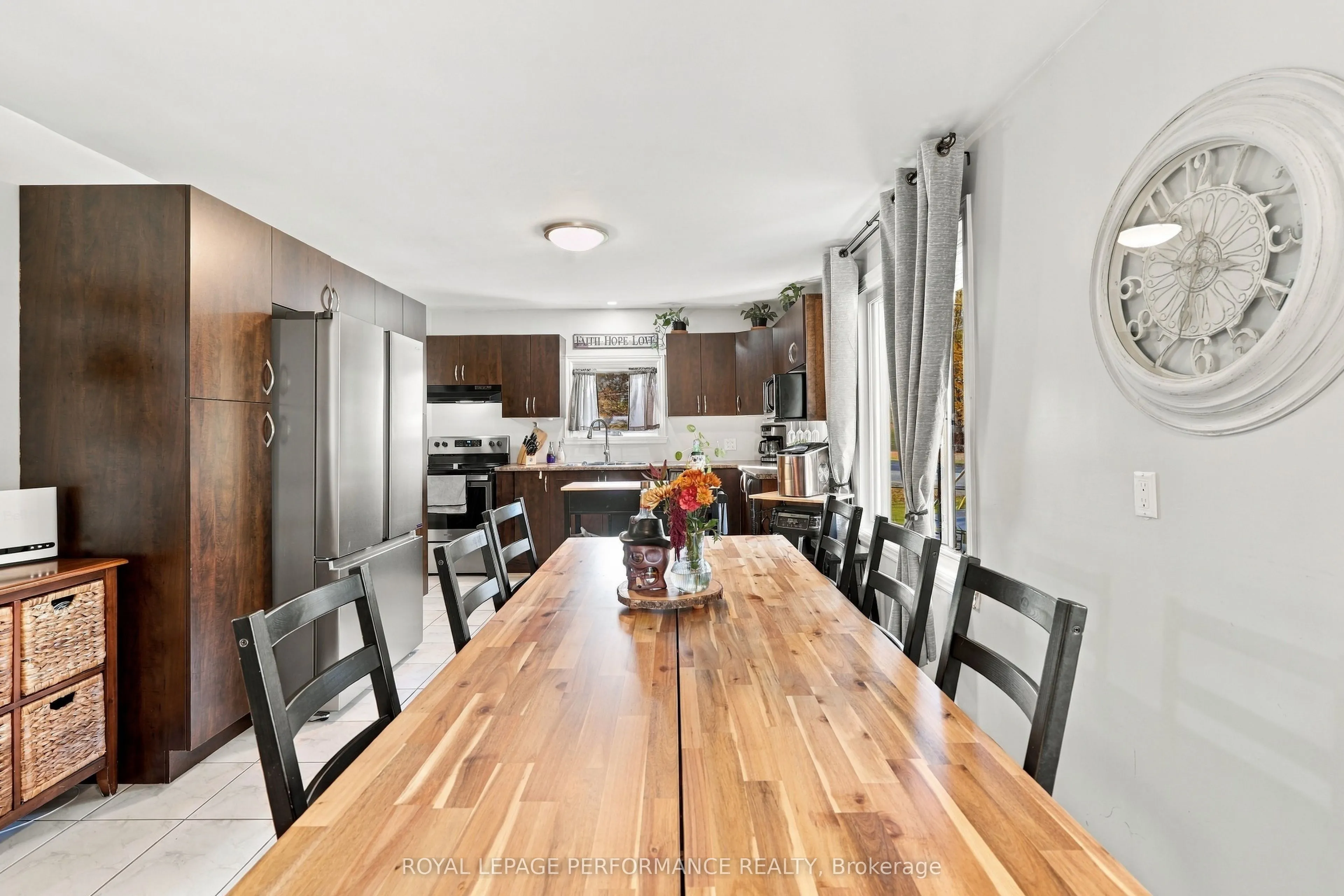 1394 Sandy Hill Road