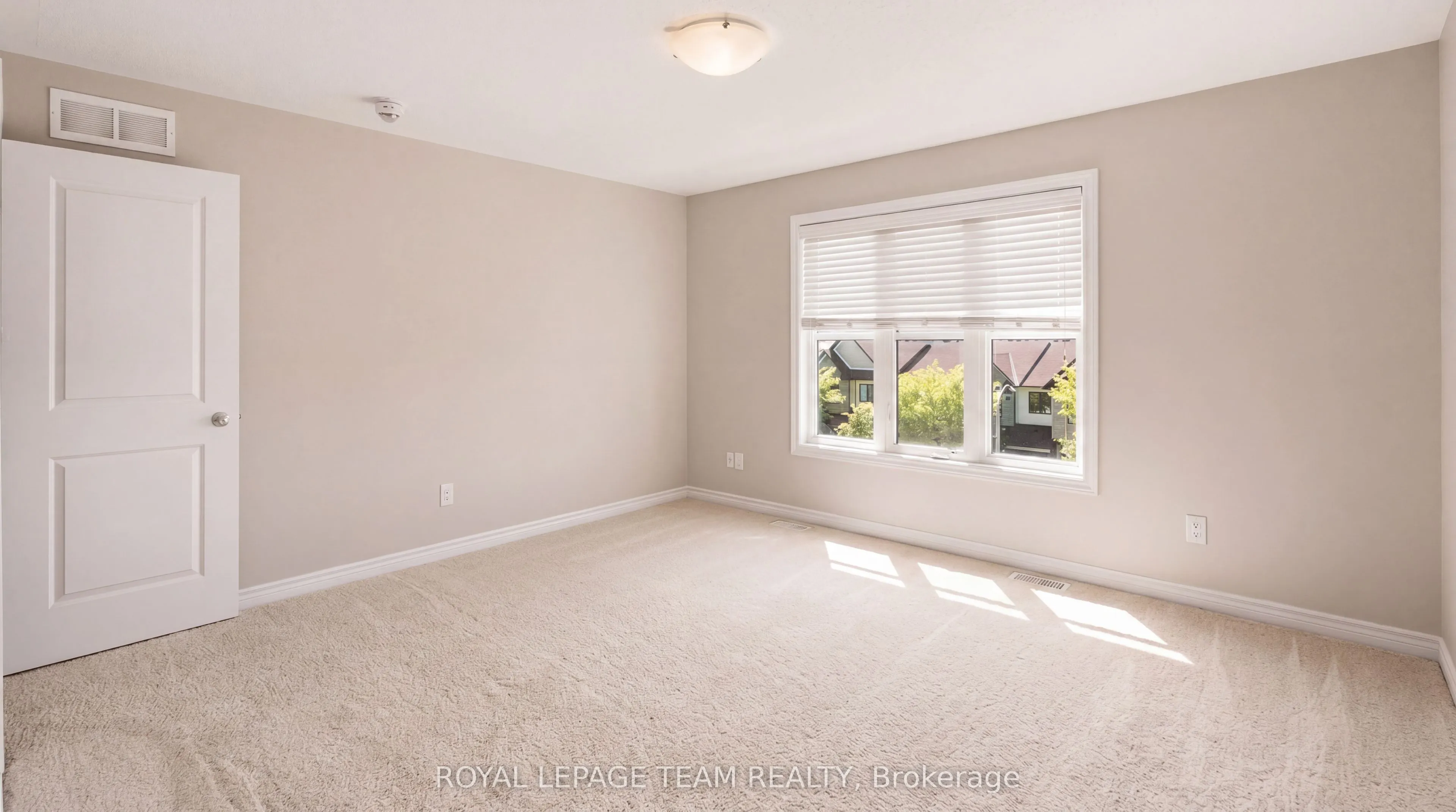528 Clearbrook Drive #12