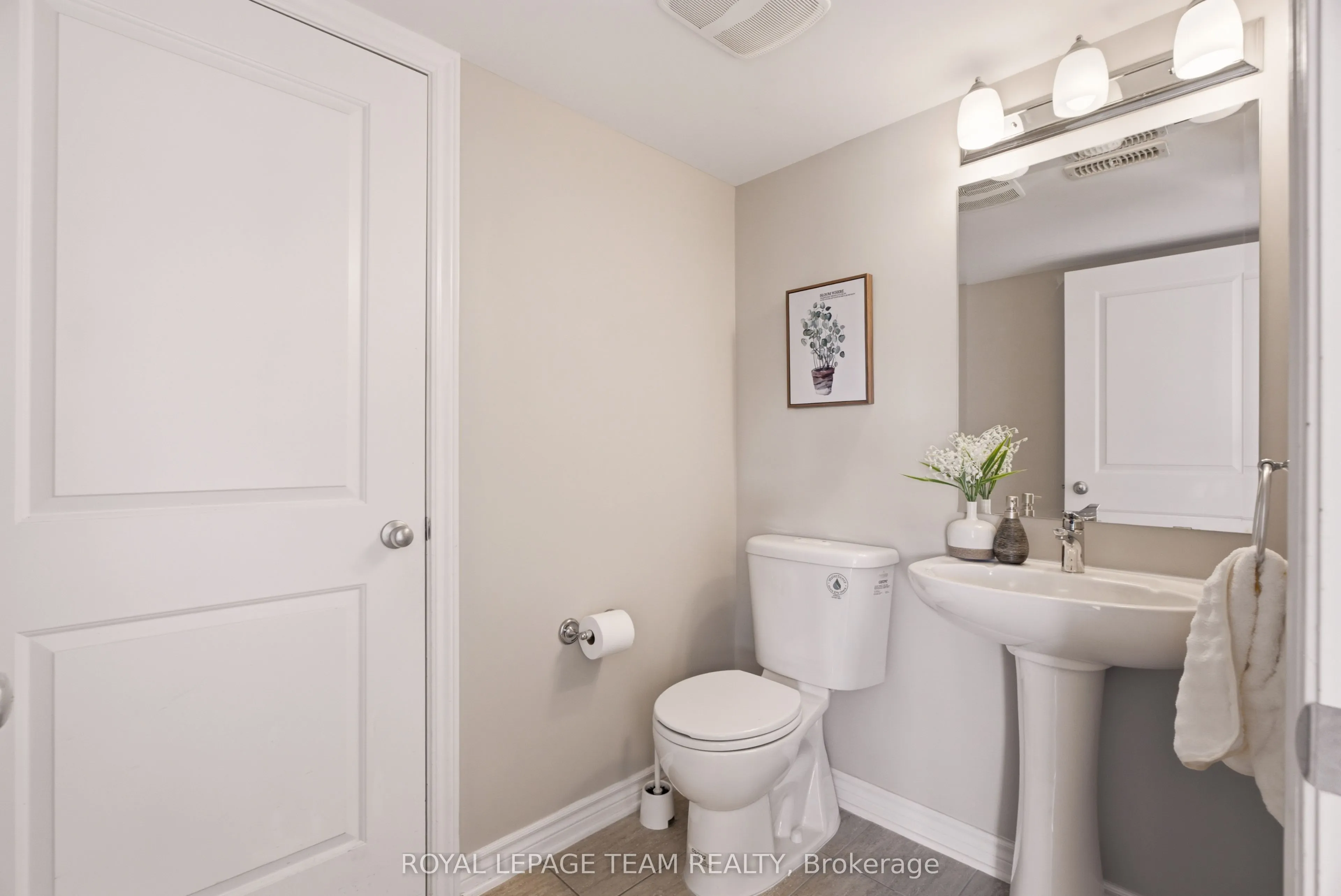 528 Clearbrook Drive #12
