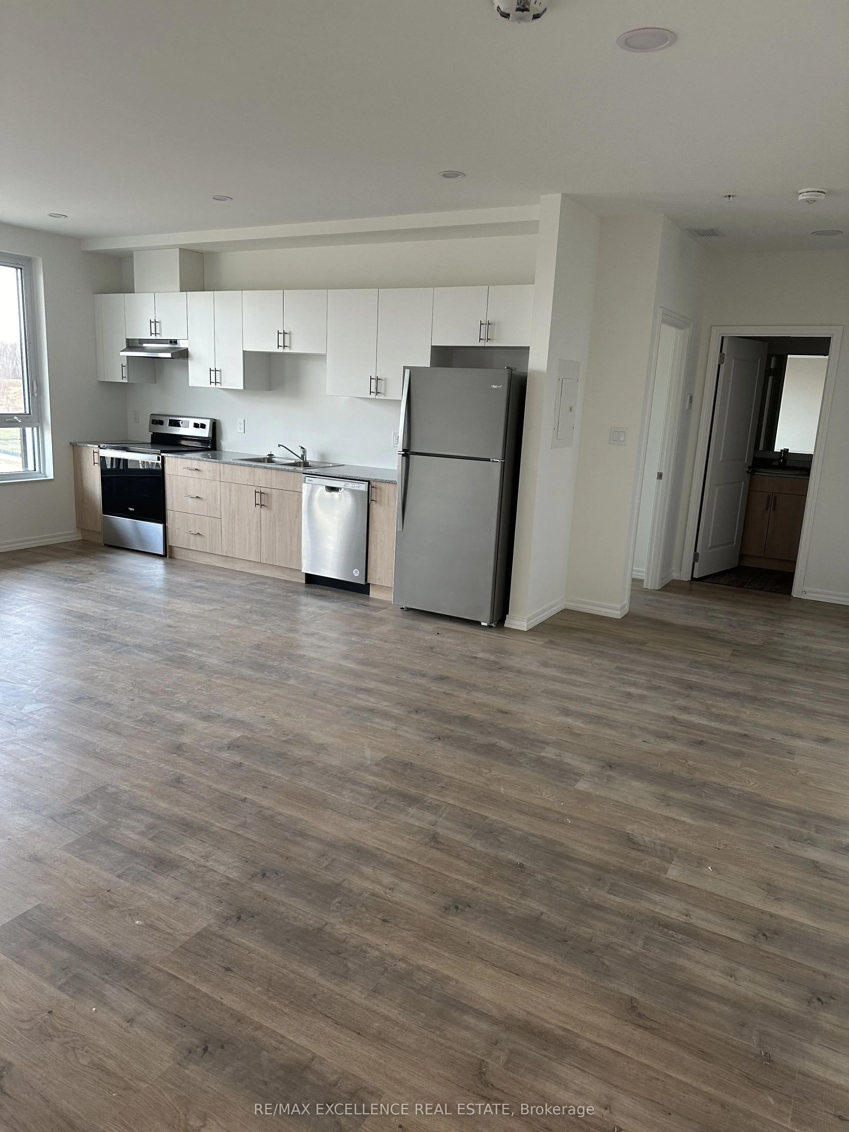 1098 Paisley Road #708A