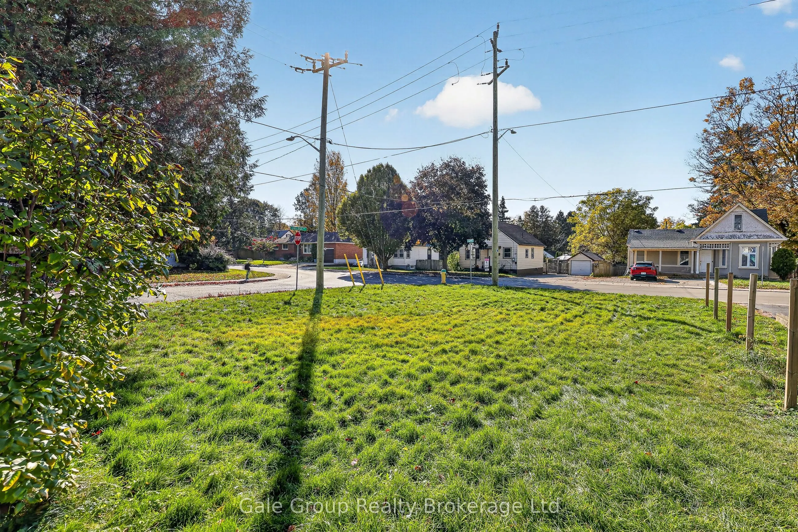 655 College Avenue