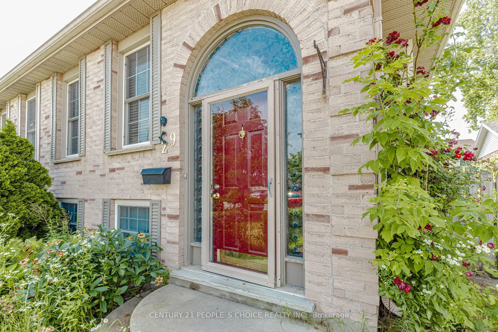 29 Julia Court #Main Floor