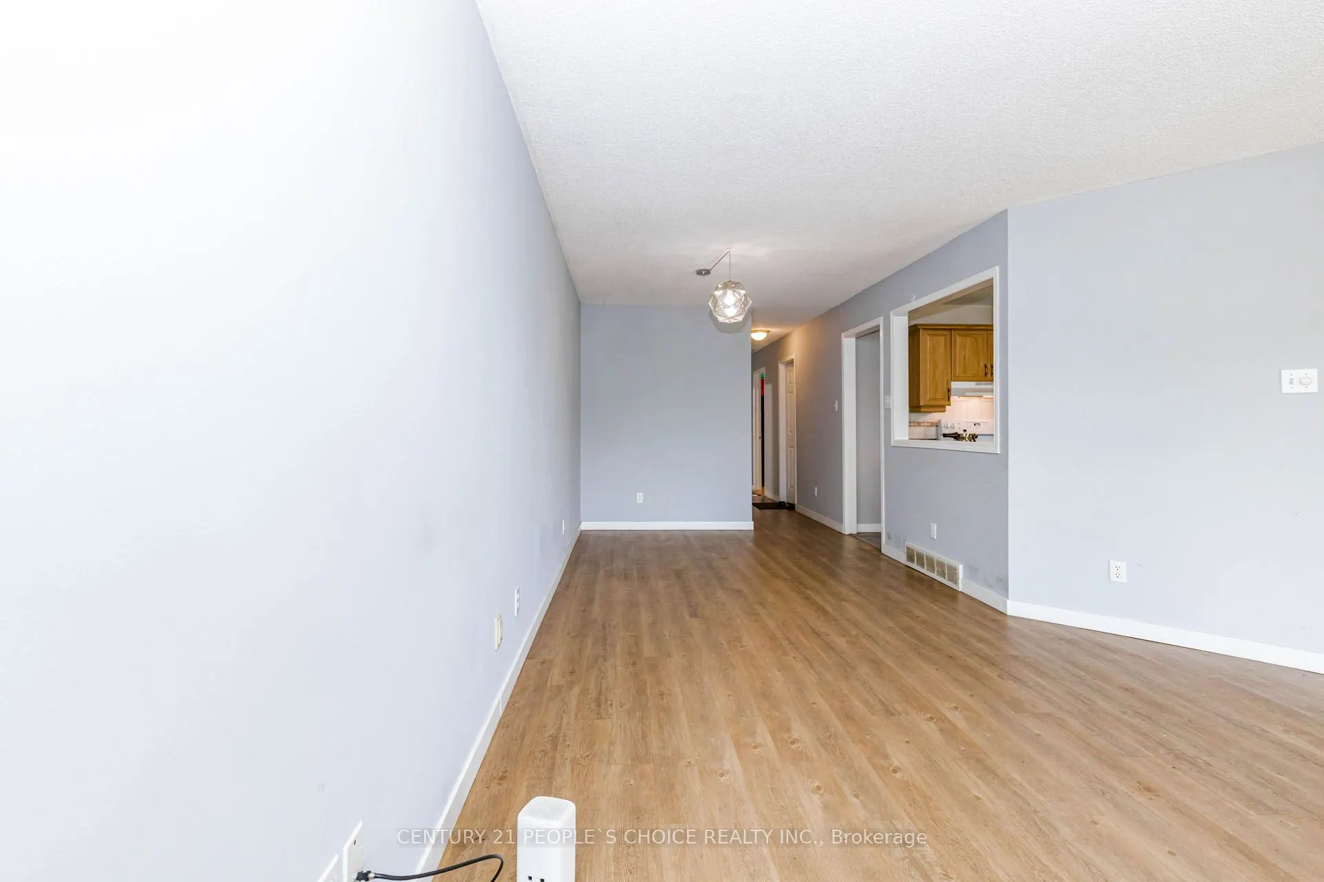 29 Julia Court #Main Floor
