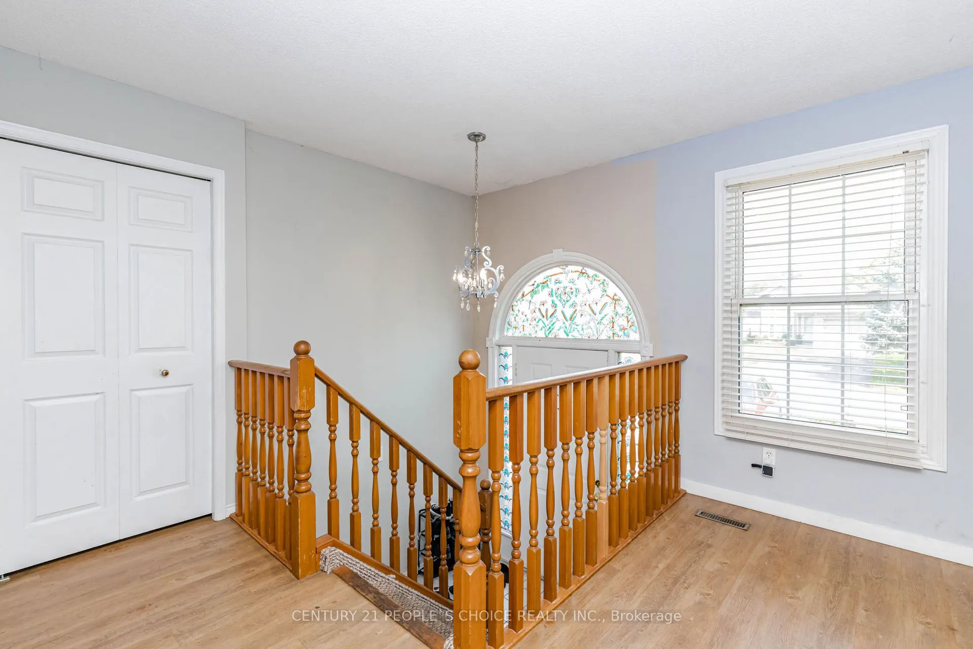 29 Julia Court #Main Floor