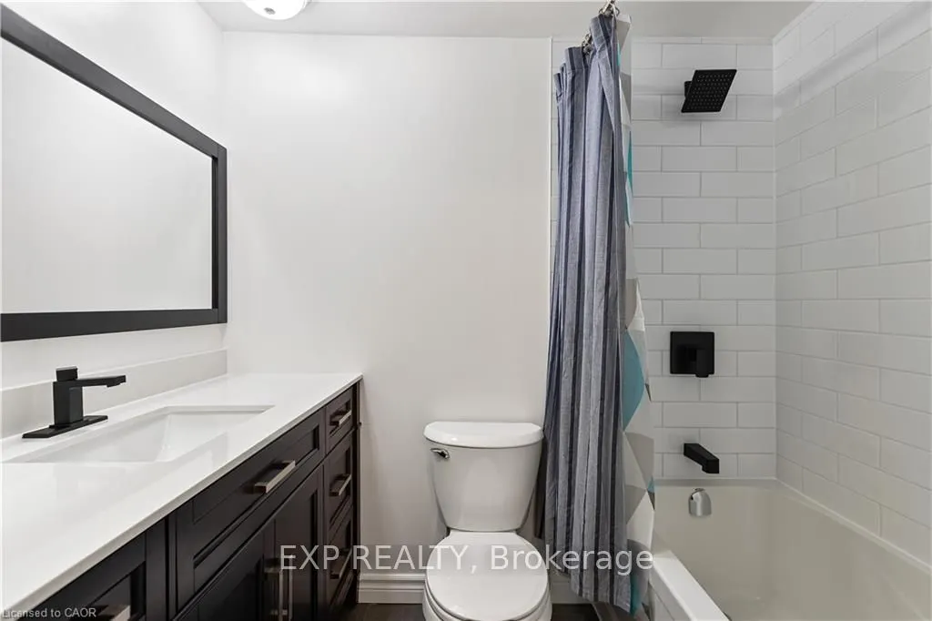 432B Dunvegan Drive