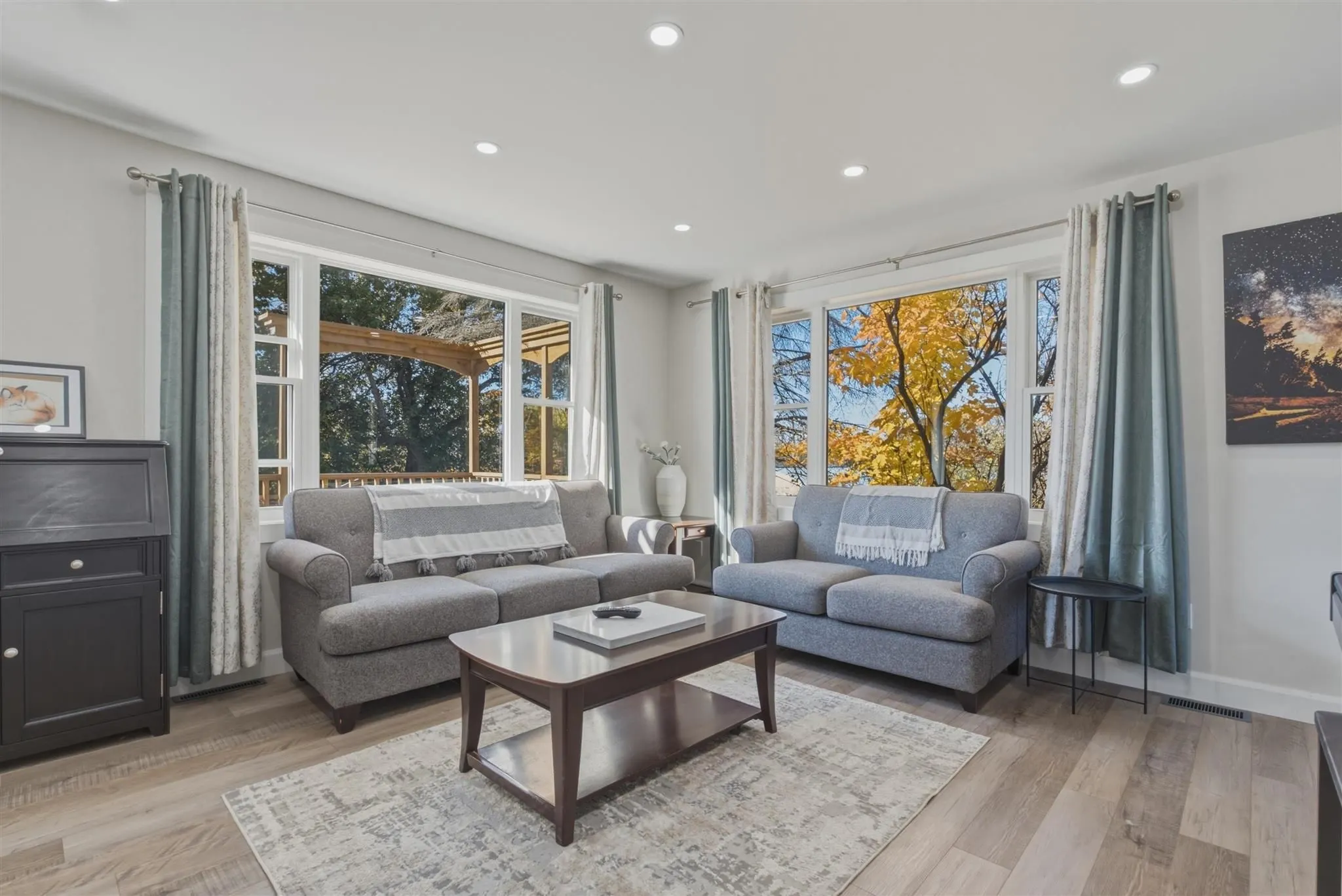 6 Victoria Avenue