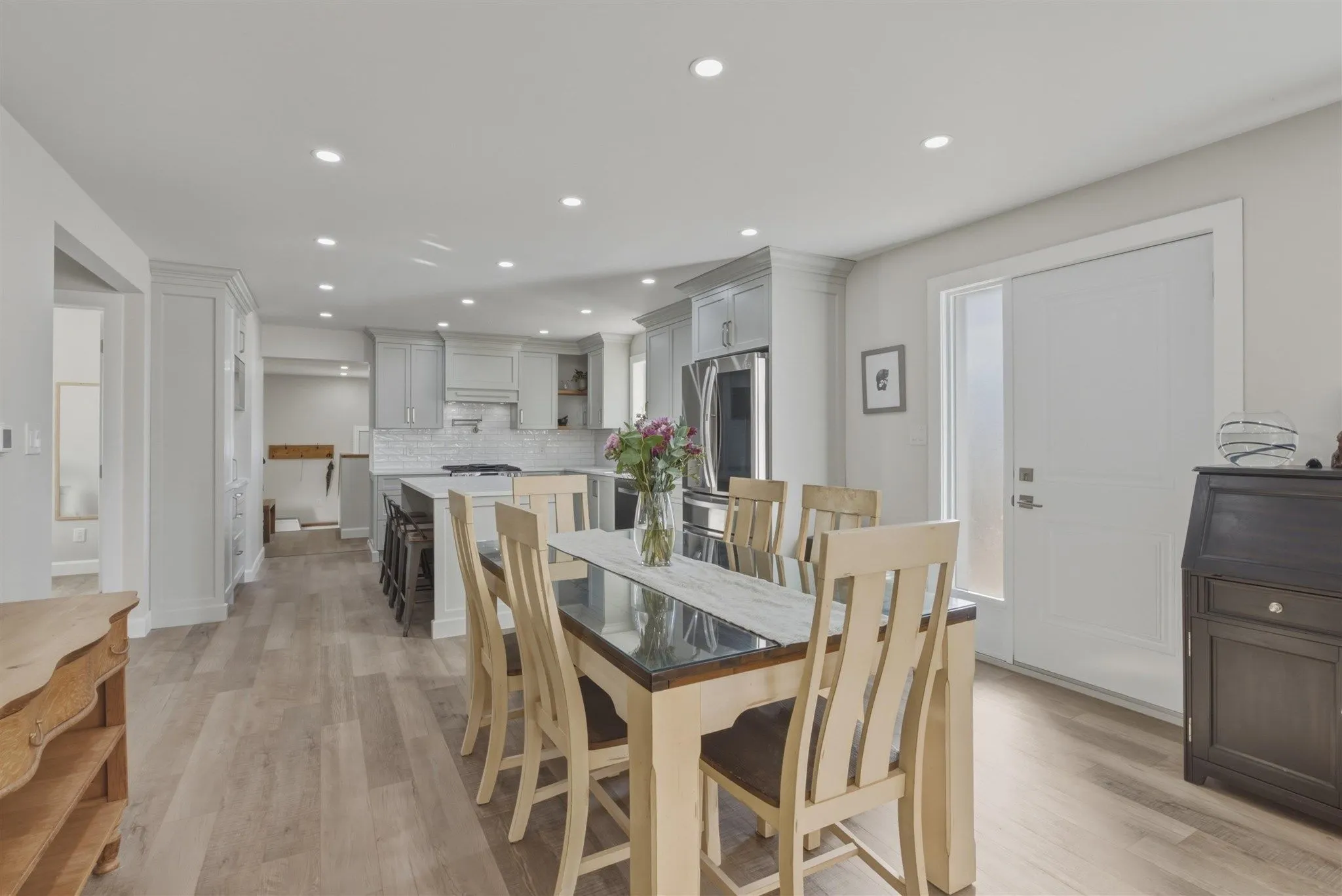 6 Victoria Avenue