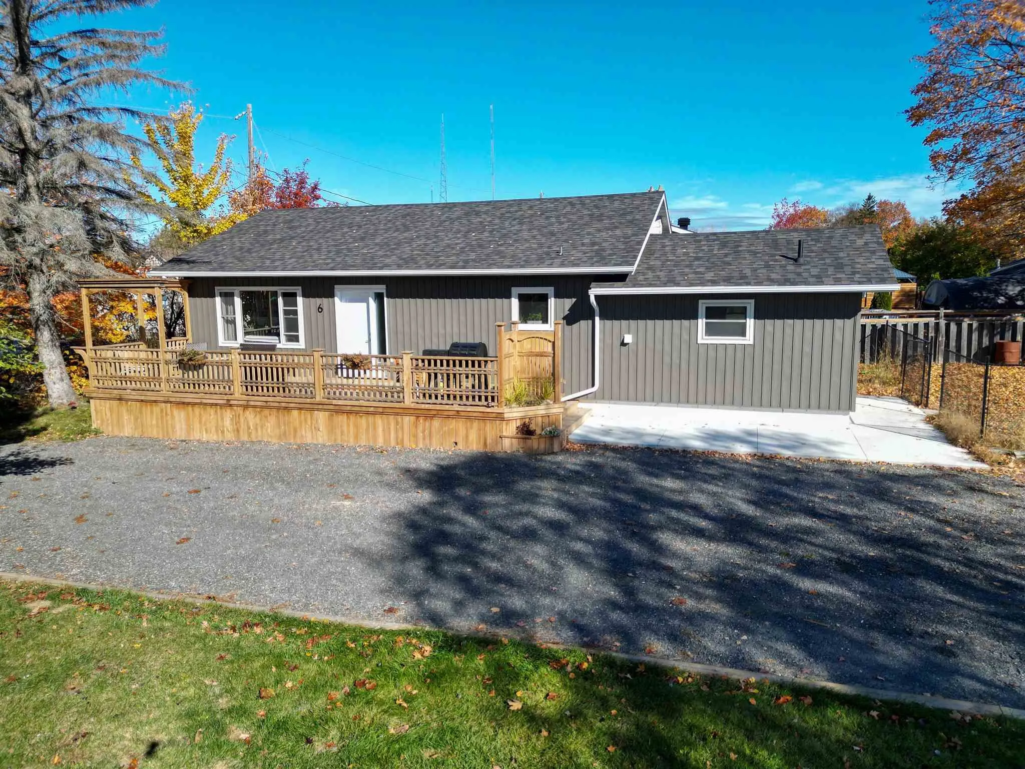 6 Victoria Avenue