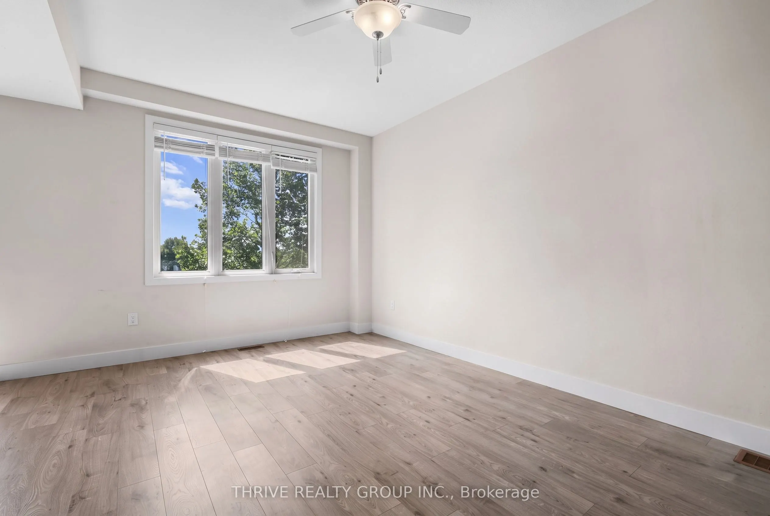 981 West Village Square