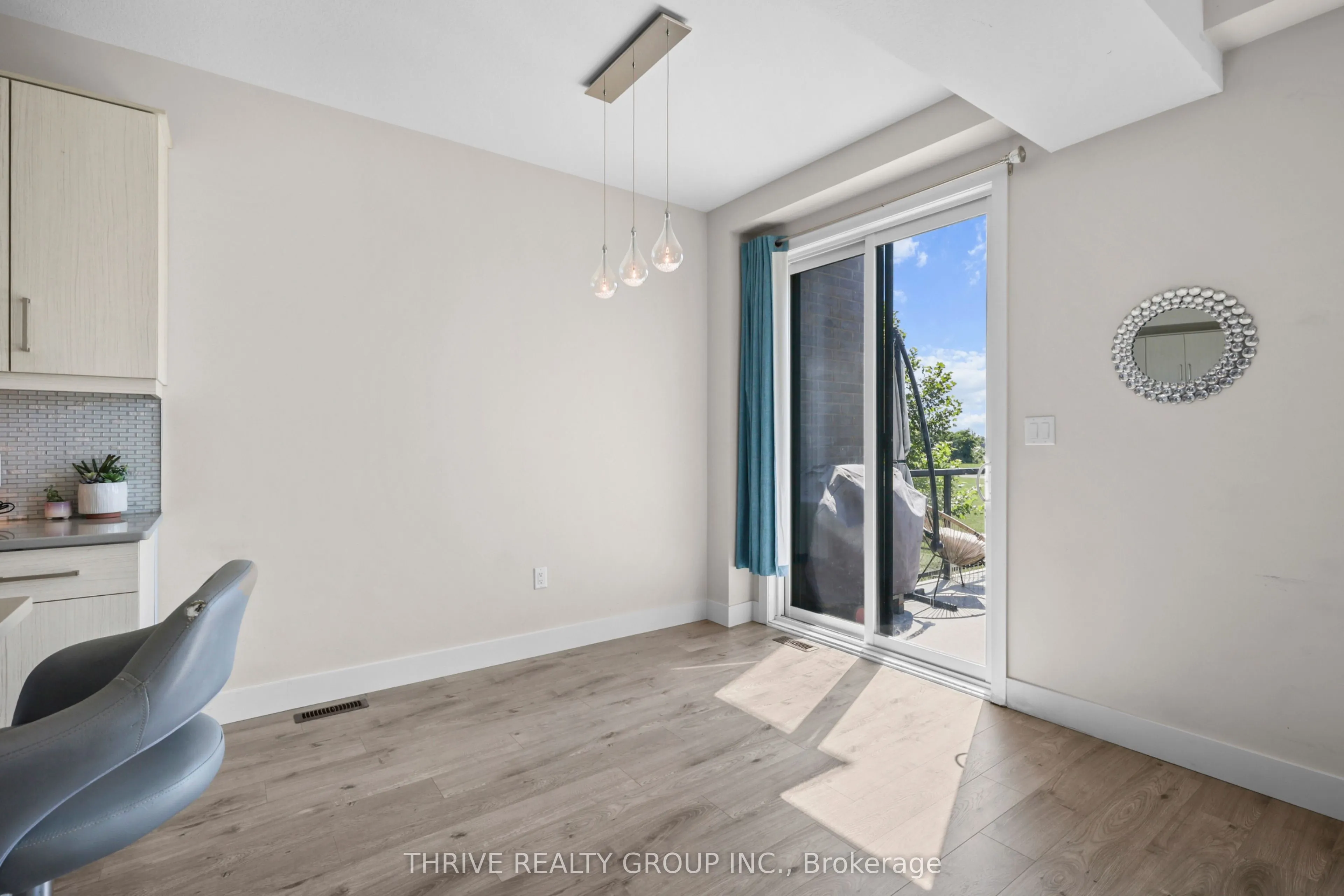 981 West Village Square