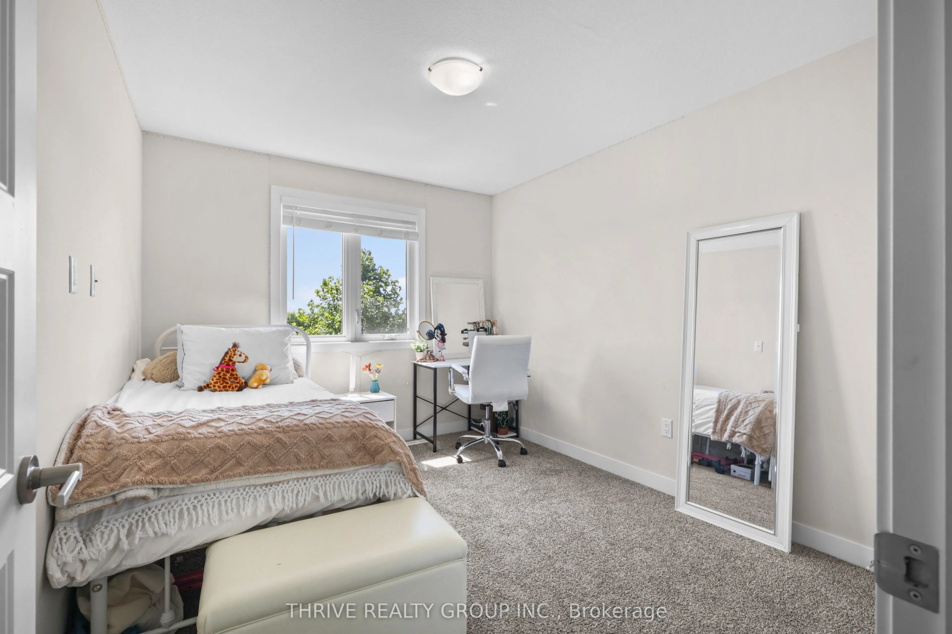 981 West Village Square