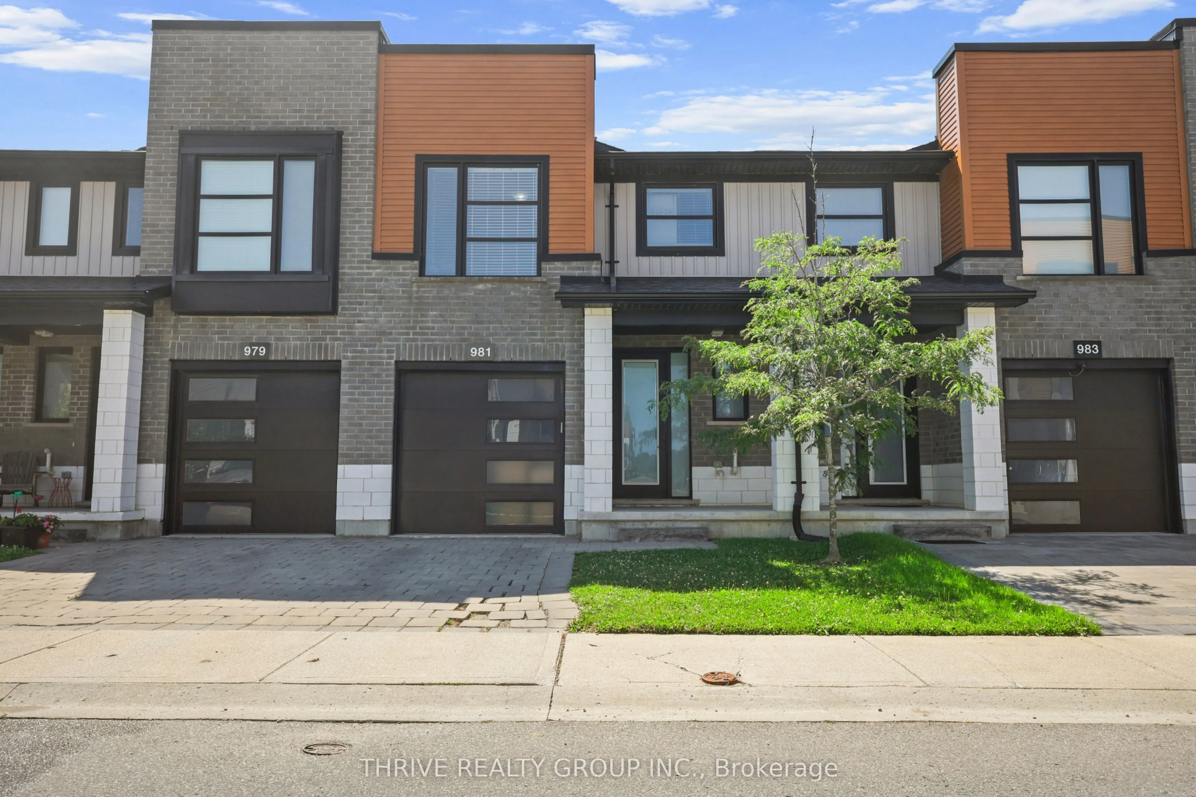 981 West Village Square