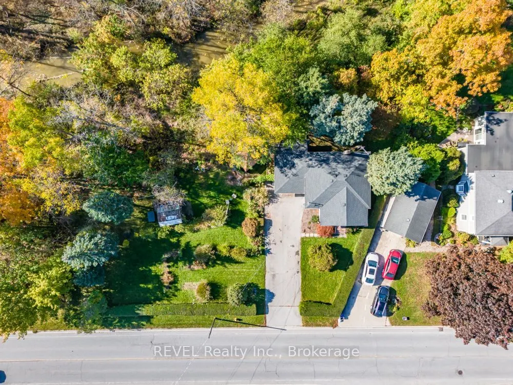 1582 Creek Road