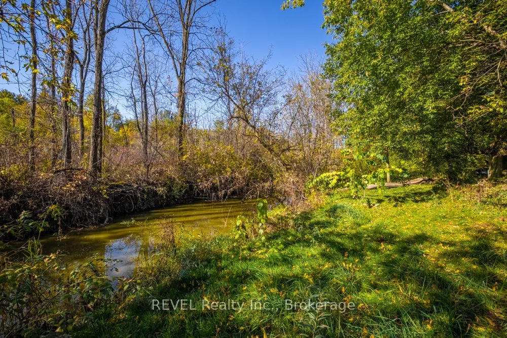 1582 Creek Road