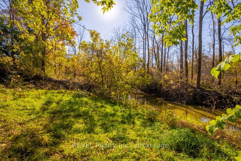 1582 Creek Road