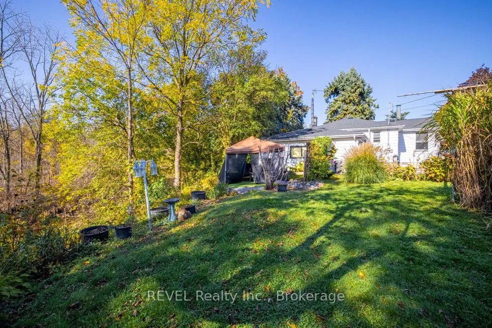 1582 Creek Road