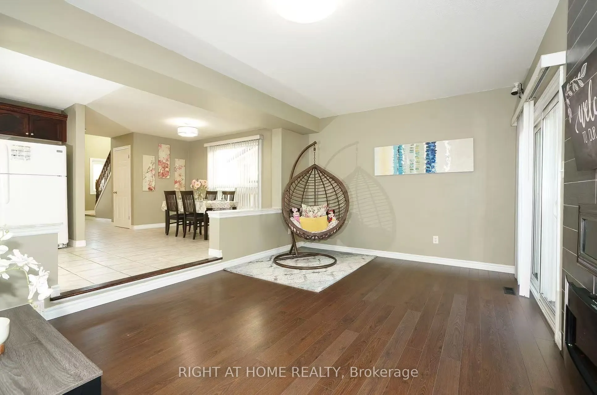 1422 Mickleborough Drive