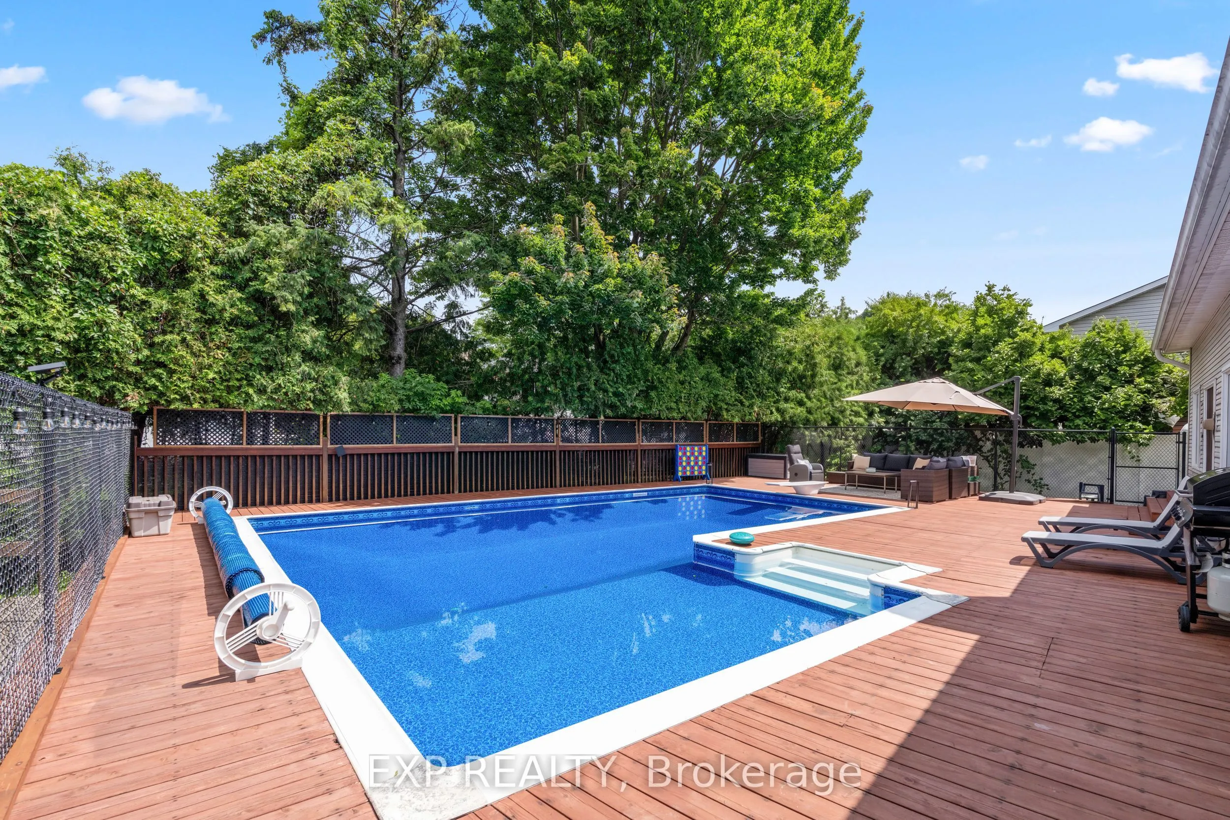 11 Roberta Crescent