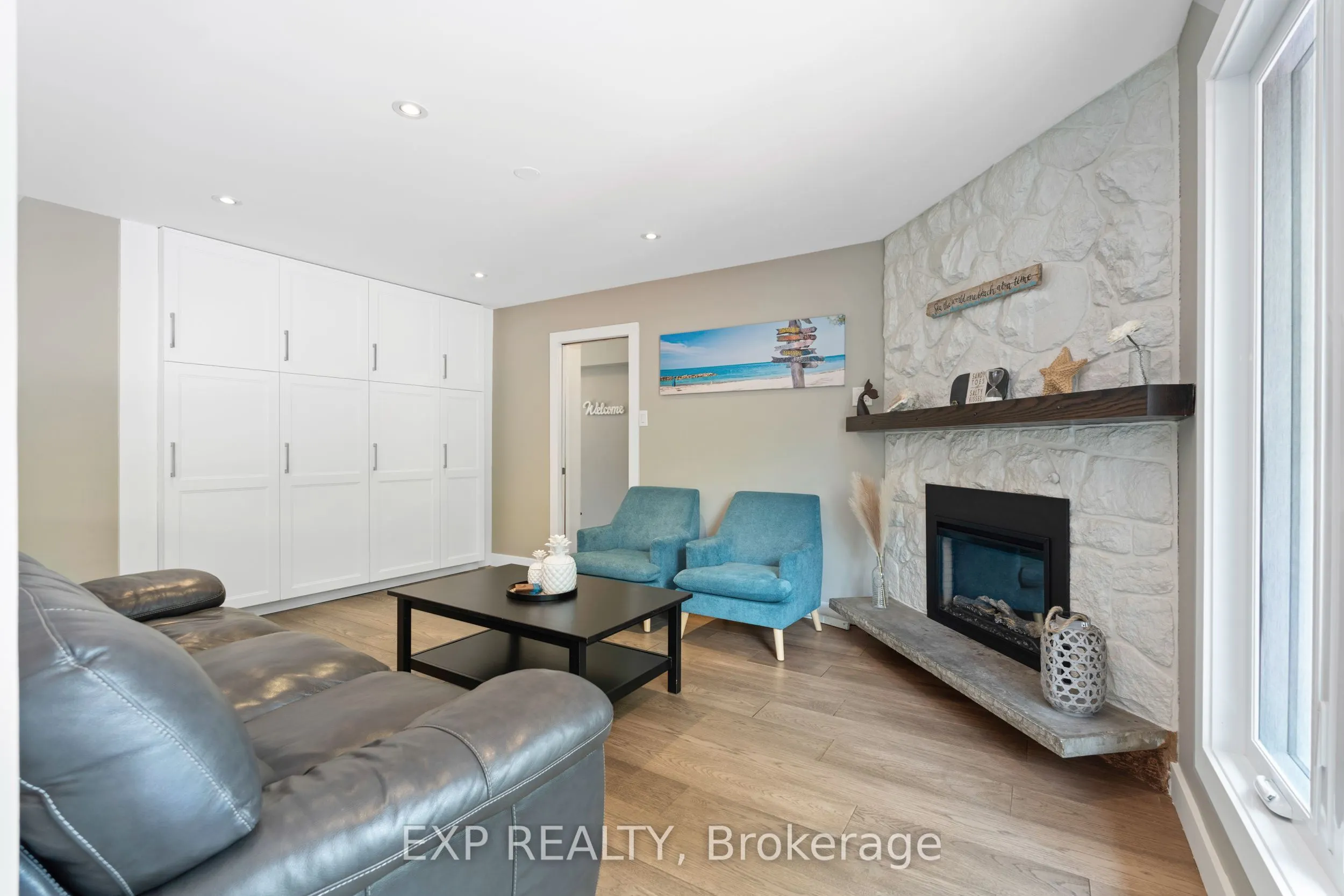11 Roberta Crescent