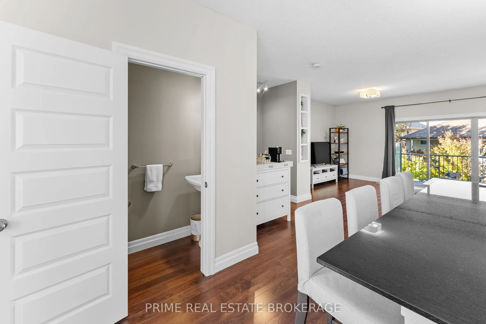 1850 Beaverbrook Avenue #4