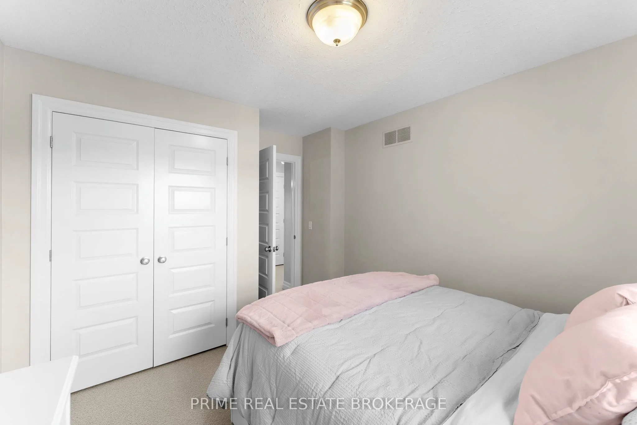 1850 Beaverbrook Avenue #4