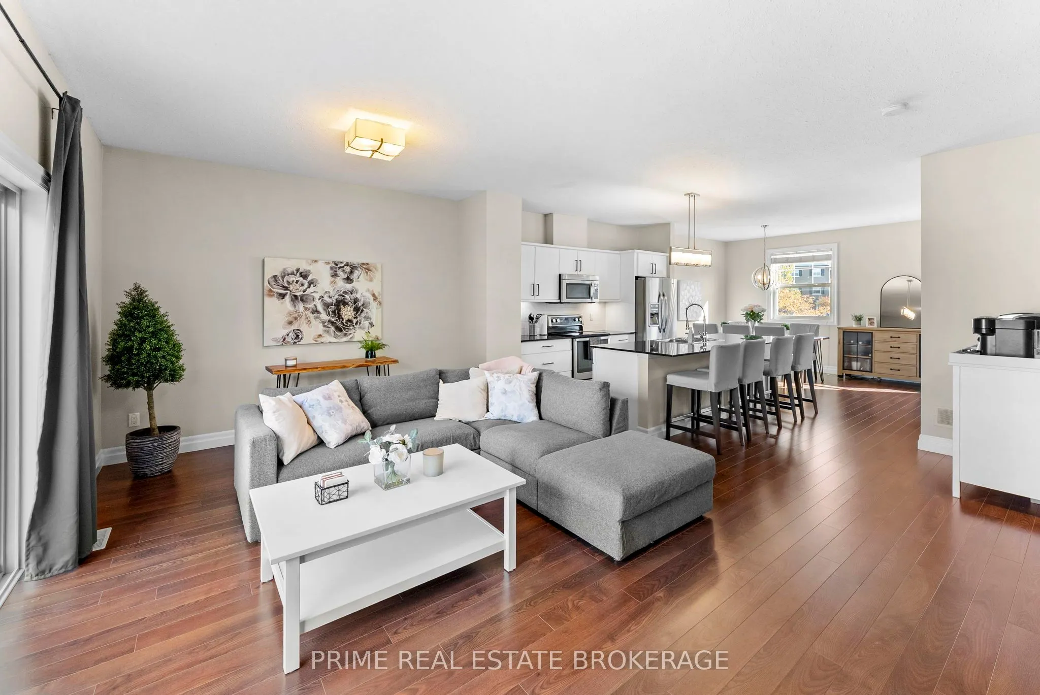 1850 Beaverbrook Avenue #4