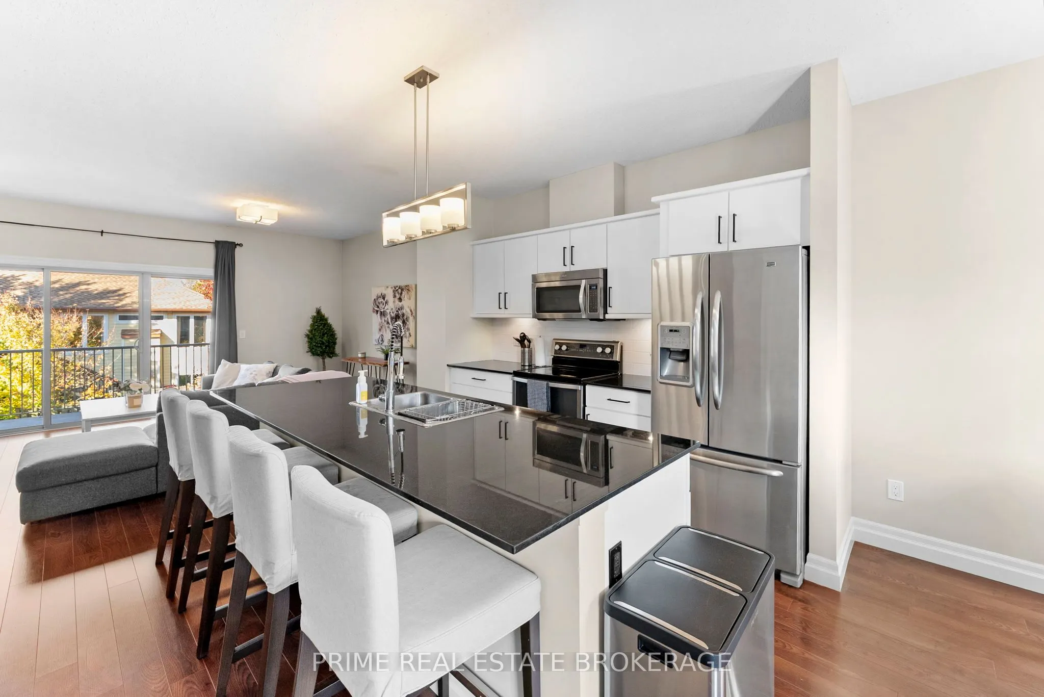 1850 Beaverbrook Avenue #4