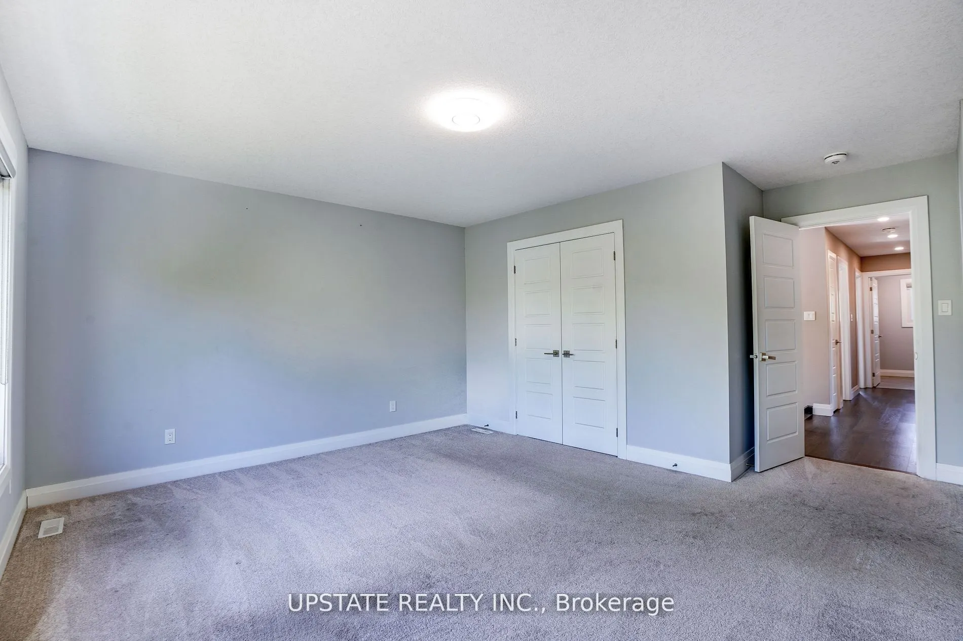 2694 Bobolink Lane