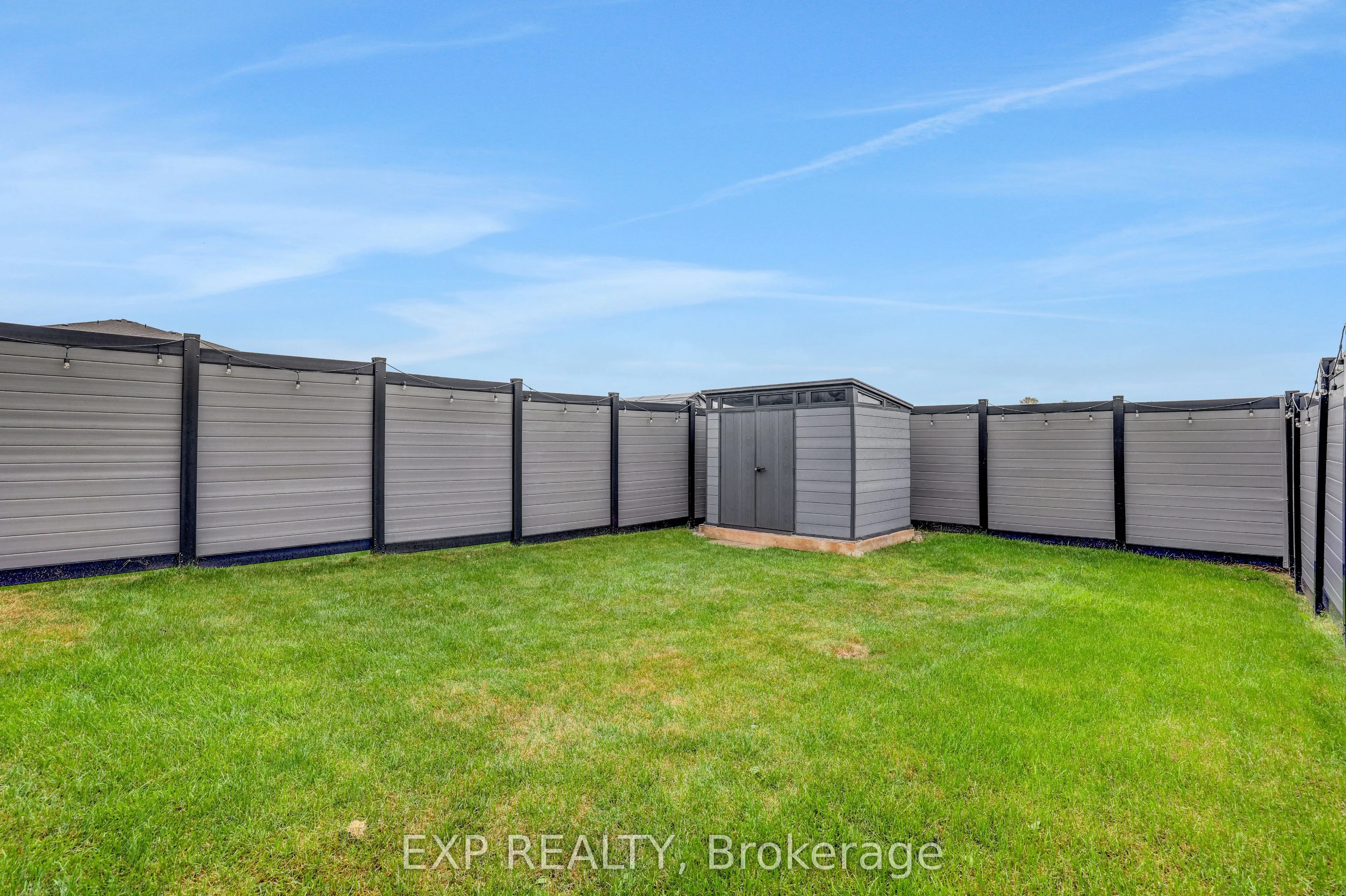 312 Squadron Crescent