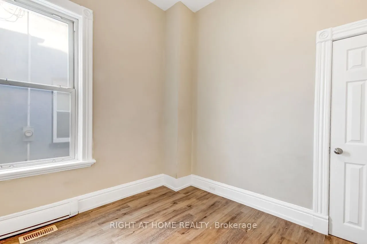 106 High Street #1