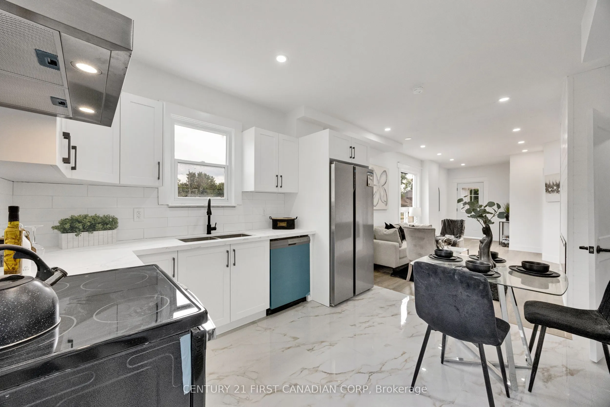 328 Oakland Avenue