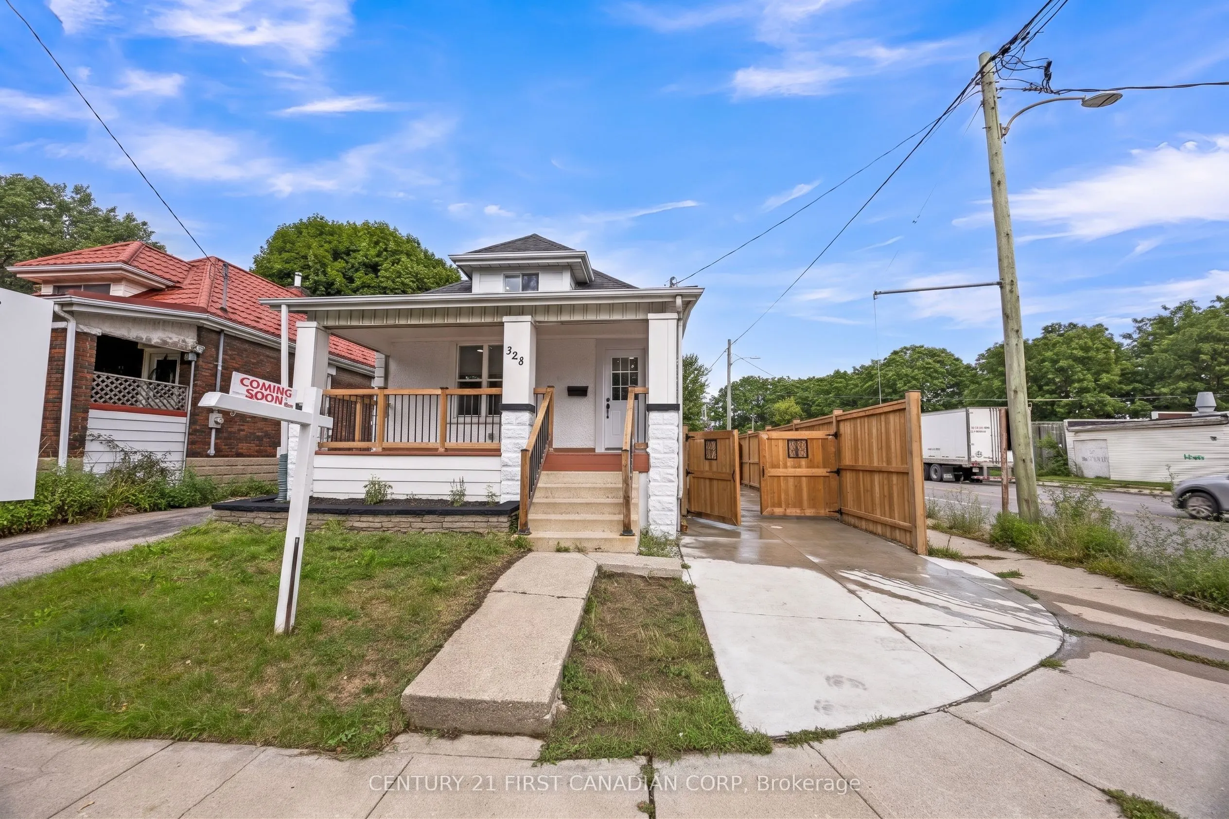 328 Oakland Avenue
