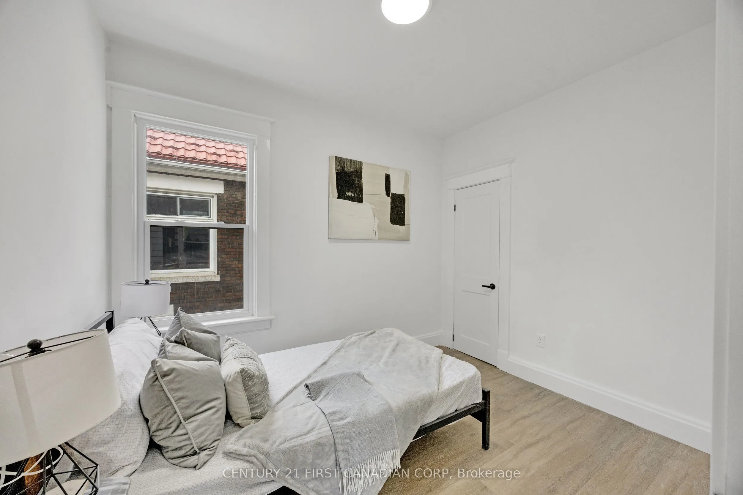 328 Oakland Avenue