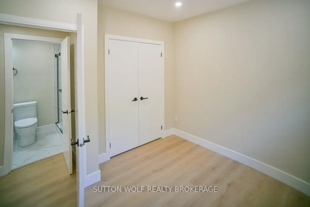 858 William Street