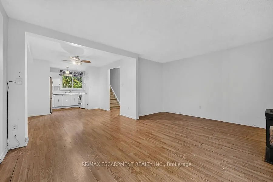 63 FONTHILL Road #3