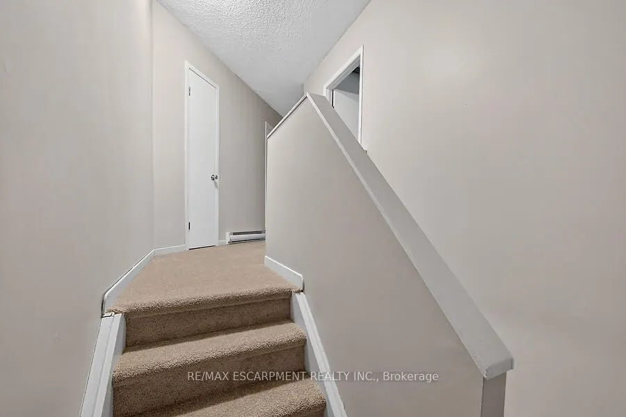 63 FONTHILL Road #3