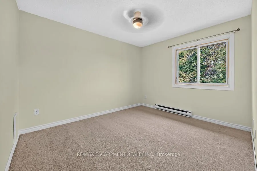 63 FONTHILL Road #3