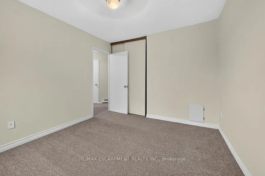 63 FONTHILL Road #3
