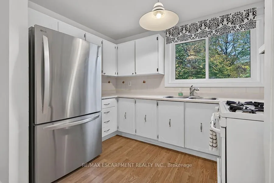 63 FONTHILL Road #3