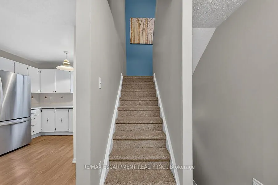 63 FONTHILL Road #3