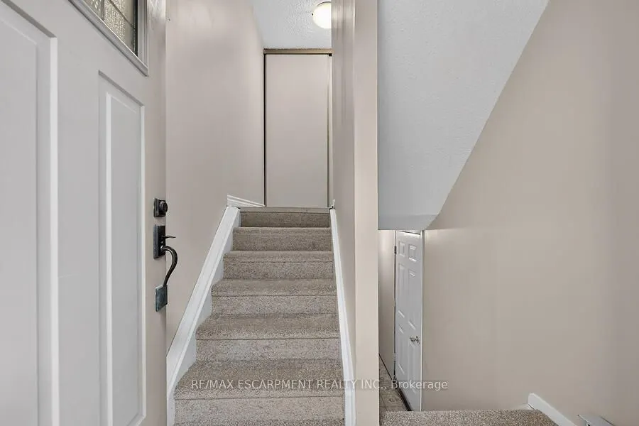 63 FONTHILL Road #3