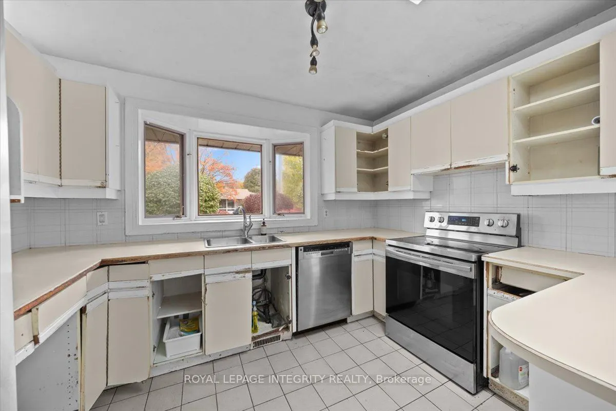 2656 Marble Crescent